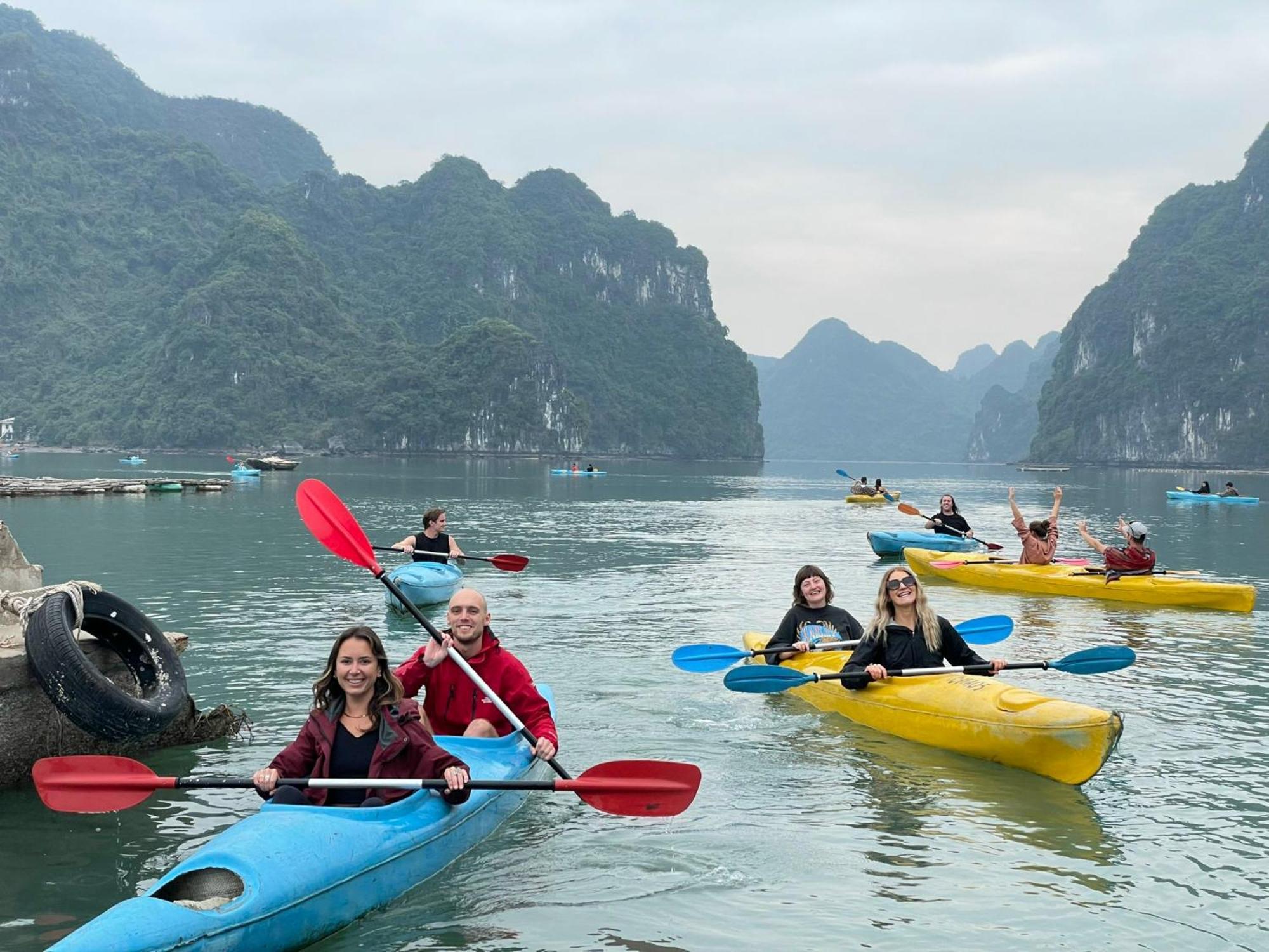 Hotel Halong Sapphire Cruises Ha Long Exterior foto